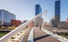 Vivienda Turistica De Prestancia Junto A La Ria De Nervion Bilbao