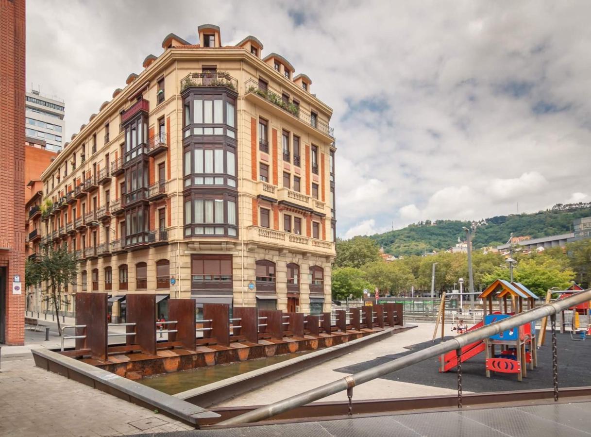 Vivienda Turistica De Prestancia Junto A La Ria De Nervion Bilbao Extérieur photo